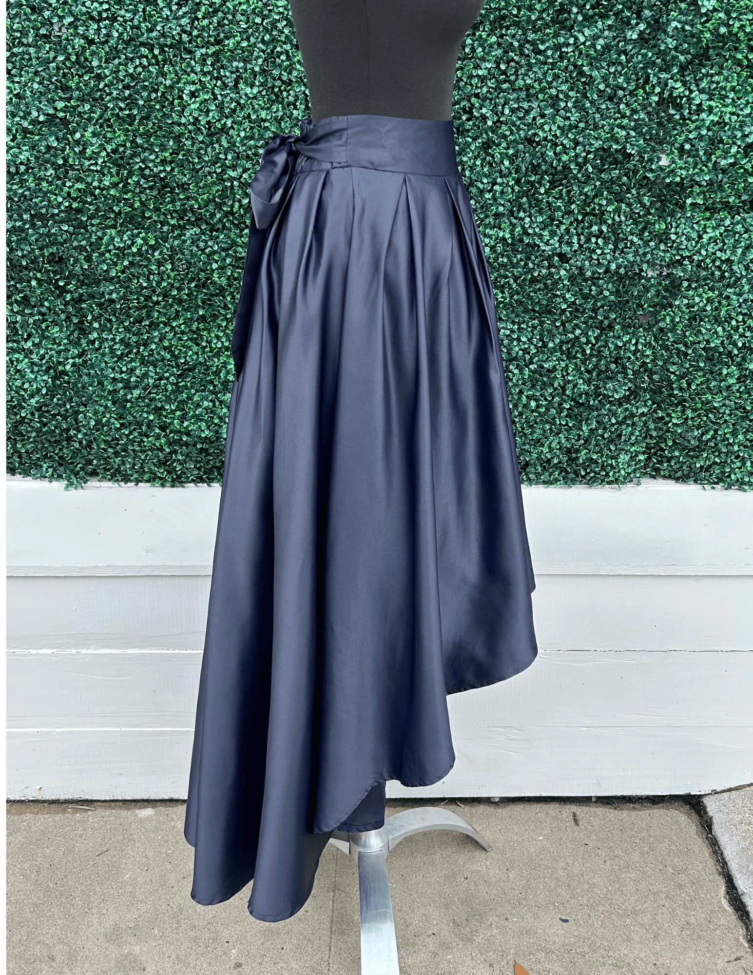 High Low Structured Skirt - Image 3