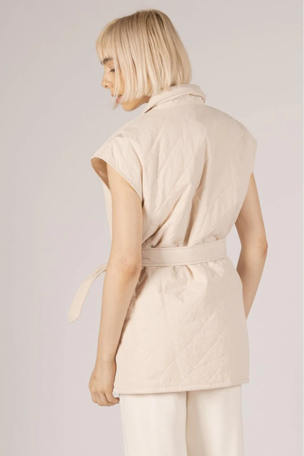 Quilted Cap Sleeve Vest - Image 2