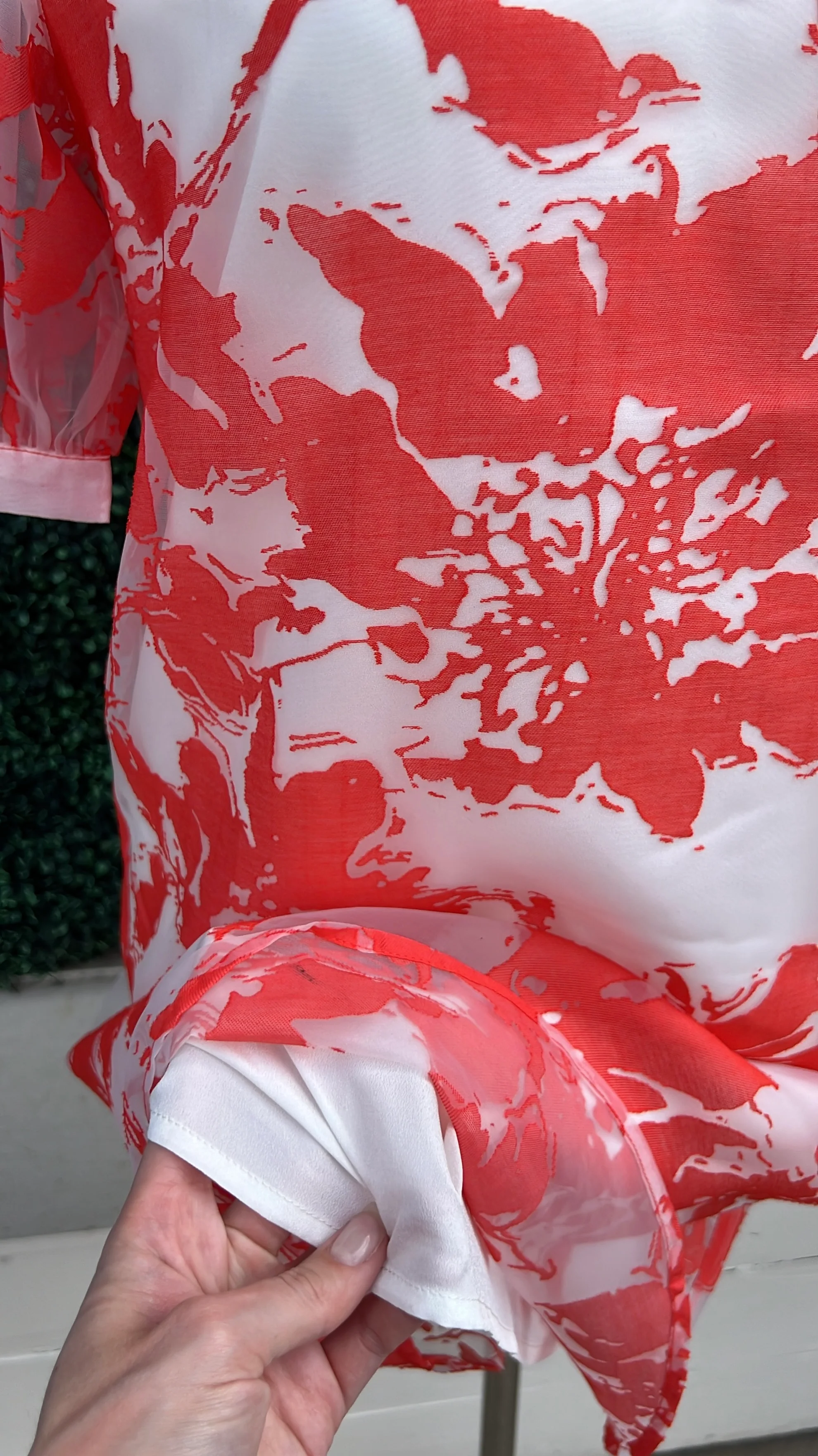Red and White Organza Dress - Image 3
