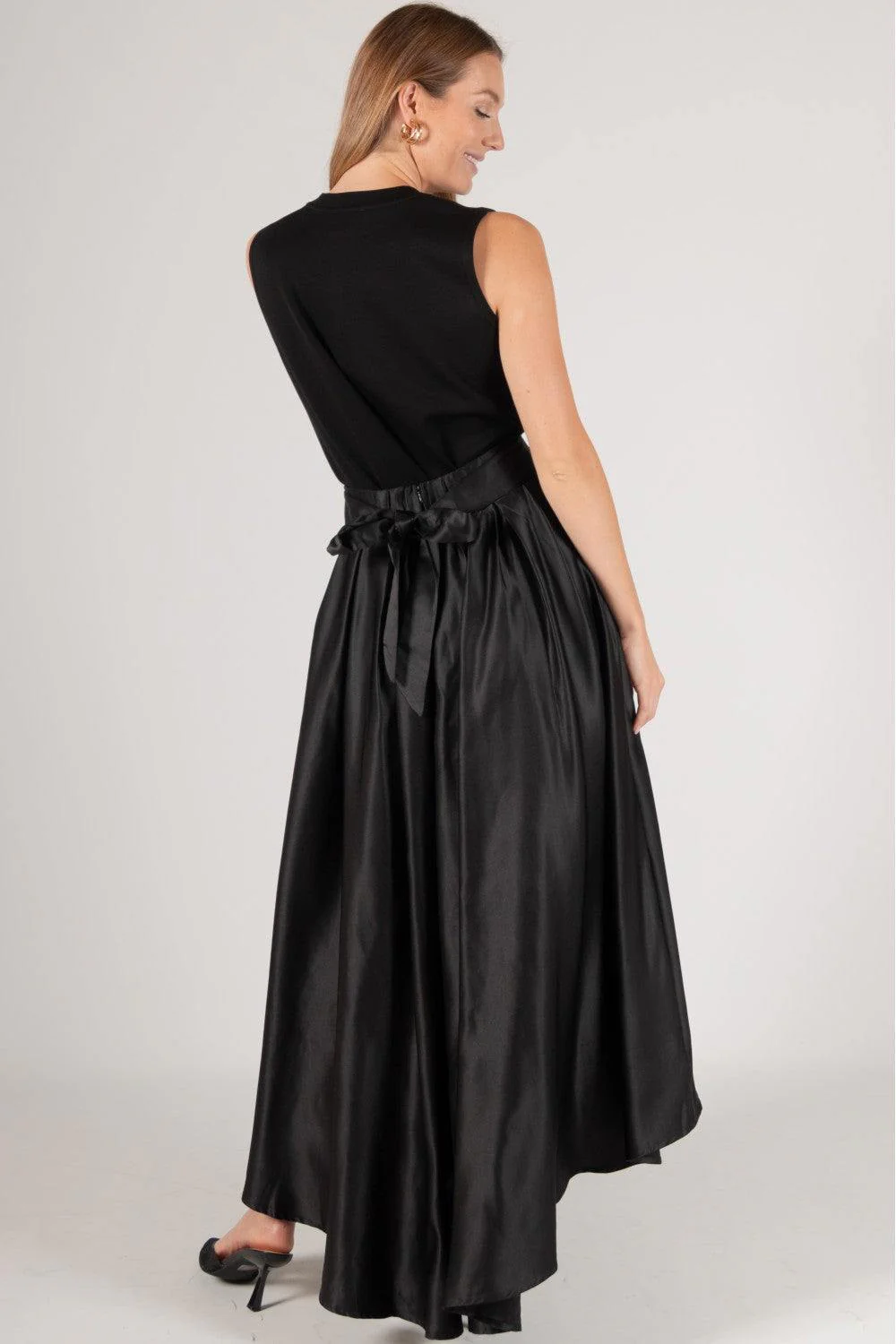 Structured High Low Satin Skirt - Image 5