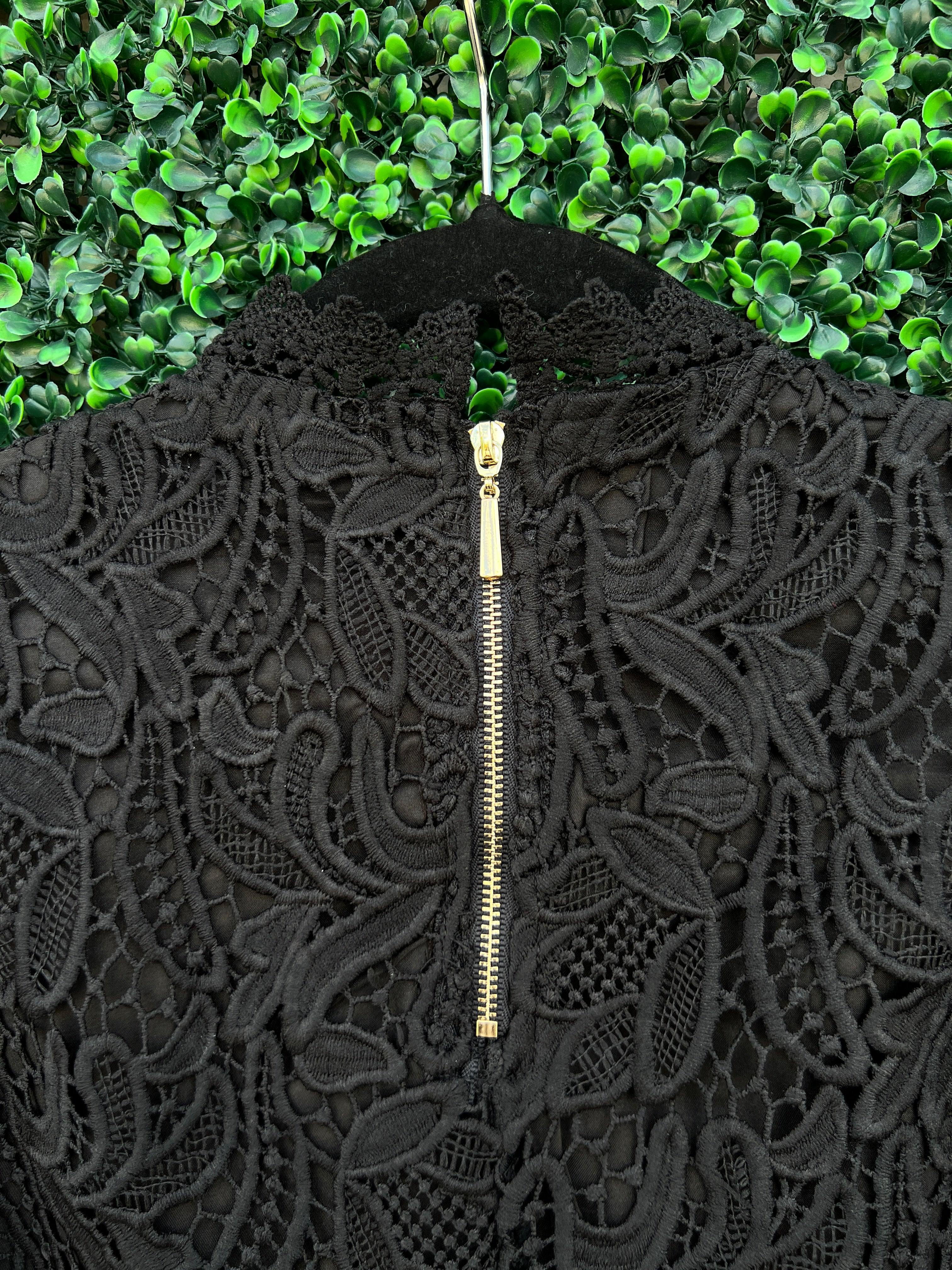 Long Lace Puff Top - Image 4